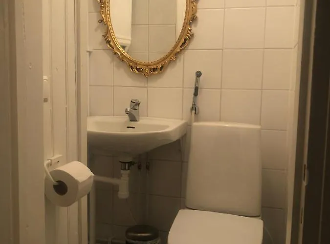 Puutaloasunto 1 Km Turun Aurajoelta Foeriltae *