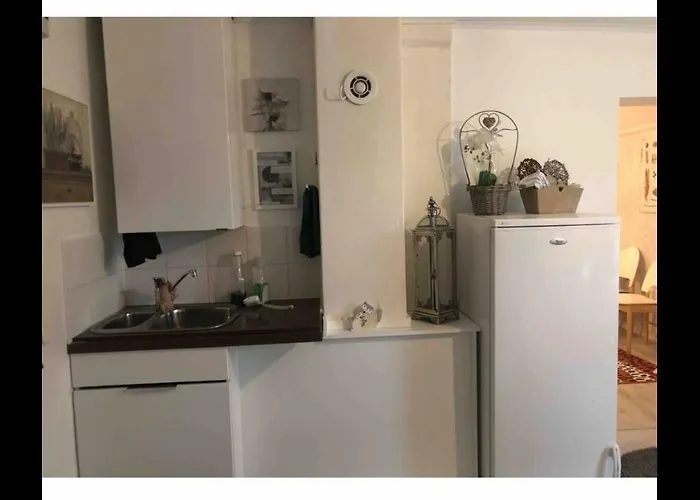 Διαμέρισμα Puutaloasunto 1 Km Turun Aurajoelta Foeriltae *